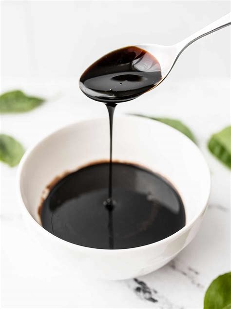 How does Sauce Glaze Balsamic 1 Tbsp fit into your Daily Goals - calories, carbs, nutrition