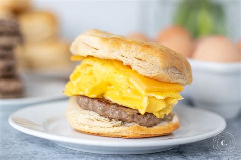 How does Sausage Egg and Cheese Biscuit (8381.18) fit into your Daily Goals - calories, carbs, nutrition