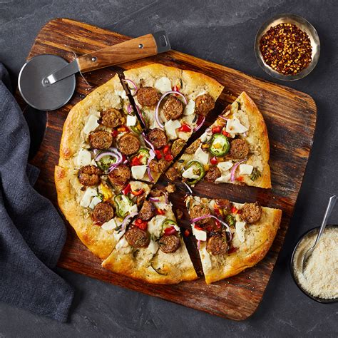 How does Sausage Pizza Lg fit into your Daily Goals - calories, carbs, nutrition