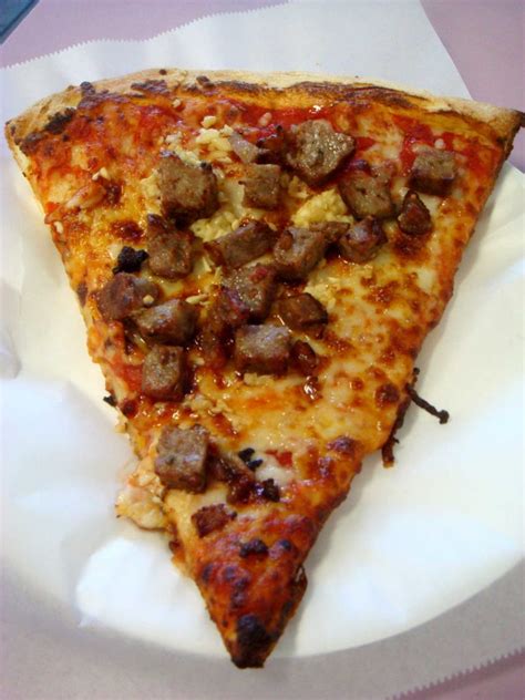 How does Sausage Pizza Slice fit into your Daily Goals - calories, carbs, nutrition