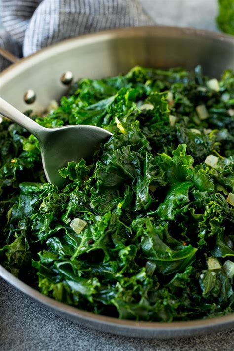 How does Sauteed Kale (35015.2) fit into your Daily Goals - calories, carbs, nutrition