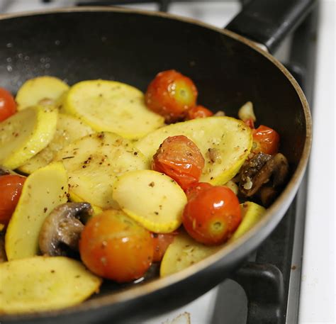 How does Sauteed Summer Squash with Garlic and Fresh Herbs fit into your Daily Goals - calories, carbs, nutrition