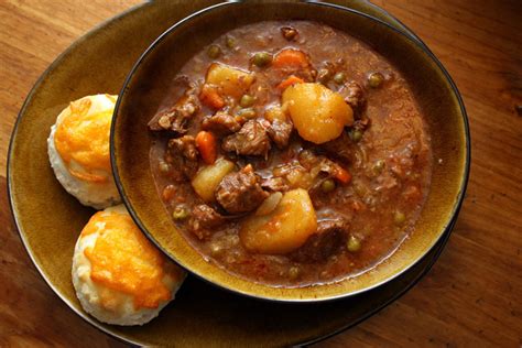 How does Savory Beef Stew fit into your Daily Goals - calories, carbs, nutrition