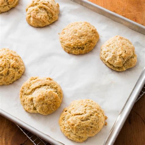 How does Savory Country Drop Biscuits fit into your Daily Goals - calories, carbs, nutrition