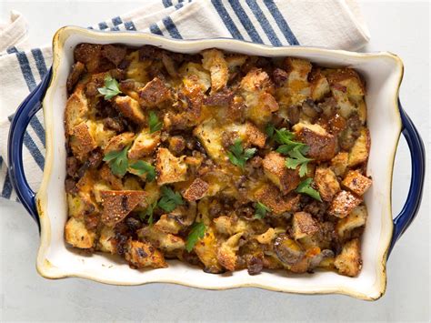 How does Savory Sausage Bread Pudding fit into your Daily Goals - calories, carbs, nutrition