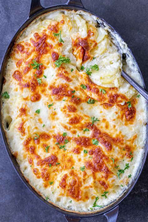 How does Scalloped Potatoes (Bostwick) fit into your Daily Goals - calories, carbs, nutrition