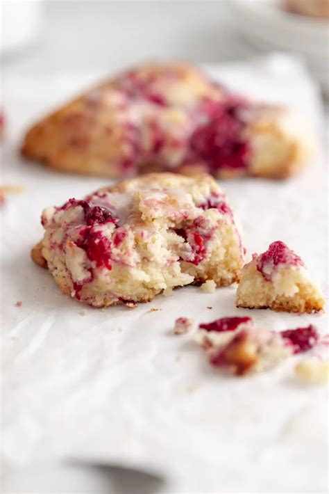 How does Scone Dough Raspberry White Chocolate 1 EA fit into your Daily Goals - calories, carbs, nutrition