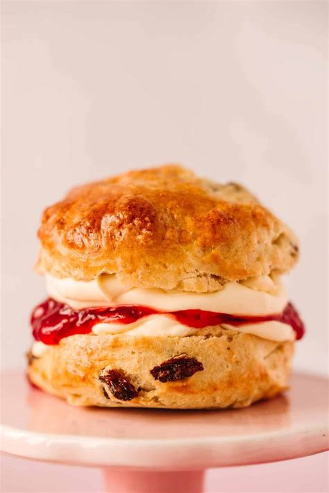 How does Scone Fruit & Nut Biscuit Mix #12 Scoop fit into your Daily Goals - calories, carbs, nutrition