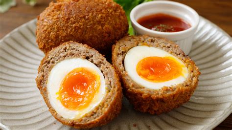 How does Scotch Eggs fit into your Daily Goals - calories, carbs, nutrition