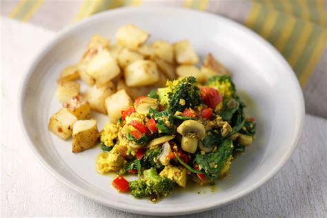 How does Scrambled Vegetable Hash fit into your Daily Goals - calories, carbs, nutrition