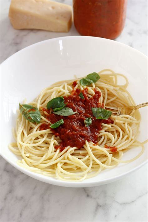 How does Scratch Spaghetti Sauce fit into your Daily Goals - calories, carbs, nutrition