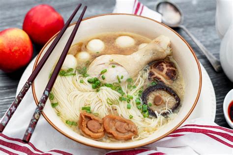 How does Seafood Longevity Noodle Soup (81667.0) fit into your Daily Goals - calories, carbs, nutrition