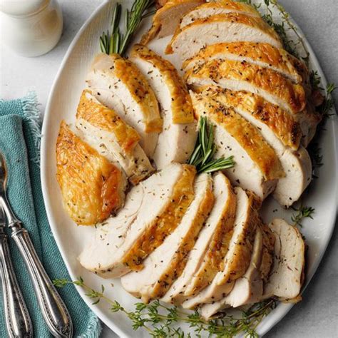 How does Seasoned Roast Turkey Breast fit into your Daily Goals - calories, carbs, nutrition