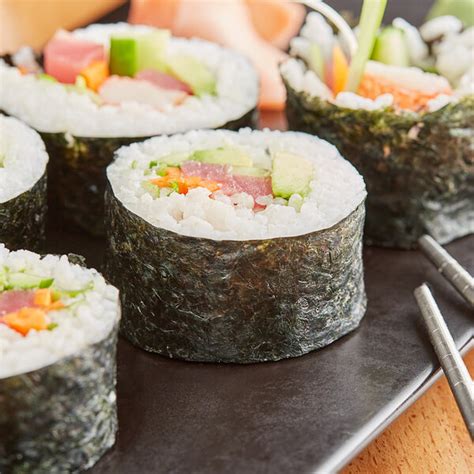 How does Seaweed Nori Sushi 1/8 Cup fit into your Daily Goals - calories, carbs, nutrition