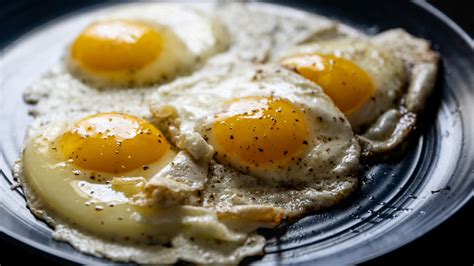 How does Service Special Fried Egg fit into your Daily Goals - calories, carbs, nutrition