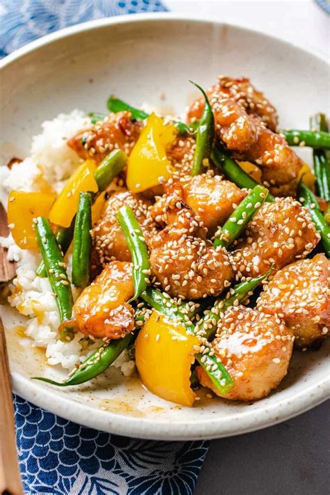 How does Sesame Chicken Breast fit into your Daily Goals - calories, carbs, nutrition
