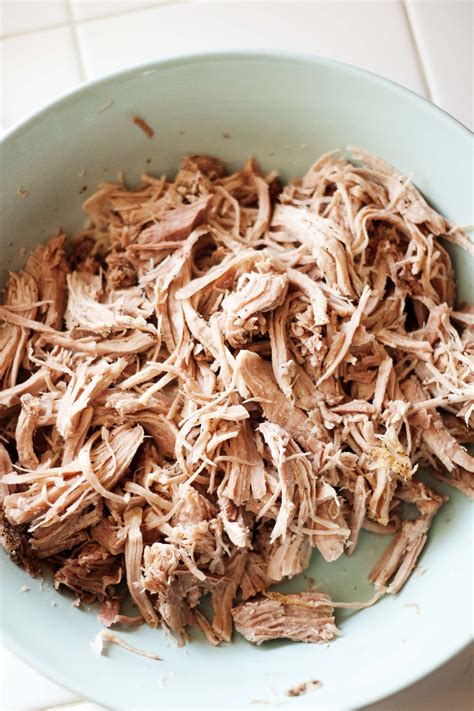 How does Shredded Pork fit into your Daily Goals - calories, carbs, nutrition