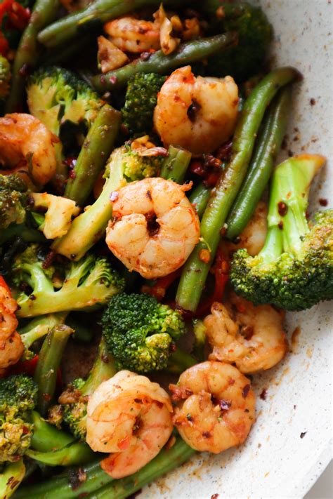 How does Shrimp 71/90 Spicy Stir Fry Vegetable fit into your Daily Goals - calories, carbs, nutrition