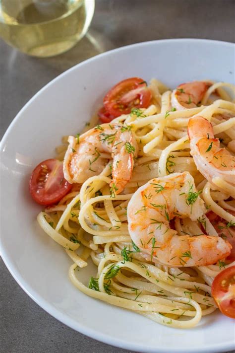 How does Shrimp Linguine Bandiera fit into your Daily Goals - calories, carbs, nutrition