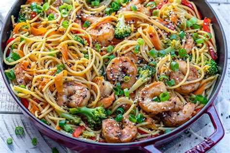 How does Shrimp Noodles fit into your Daily Goals - calories, carbs, nutrition