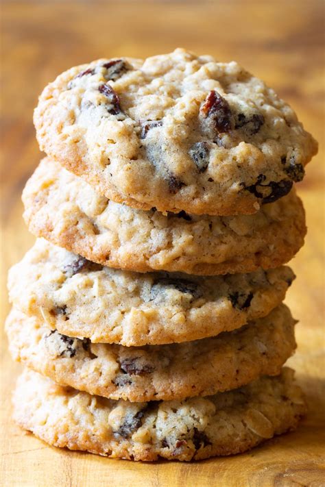 How does Simply Fresh Oatmeal Raisin Cookie fit into your Daily Goals - calories, carbs, nutrition