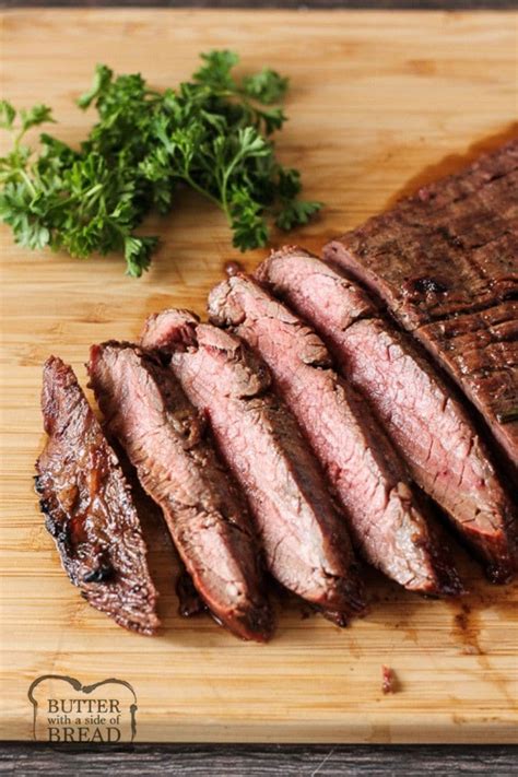 How does Simply Grilled Flank with Port Wine Reduction fit into your Daily Goals - calories, carbs, nutrition