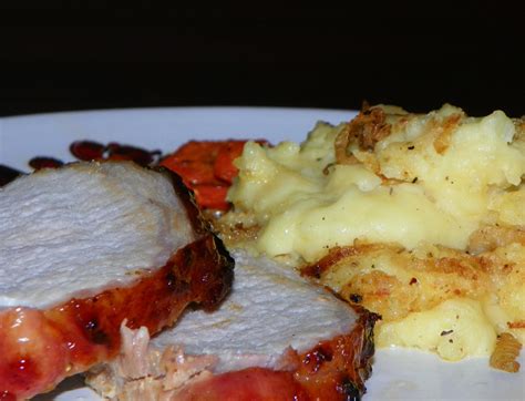 How does Simply Roasted Pork Loin fit into your Daily Goals - calories, carbs, nutrition