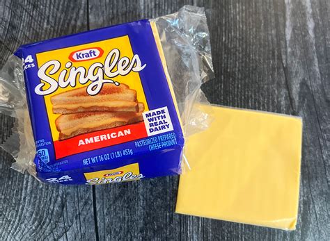 How does Singles American Cheese fit into your Daily Goals - calories, carbs, nutrition