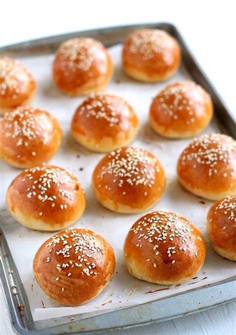 How does Slider Buns fit into your Daily Goals - calories, carbs, nutrition