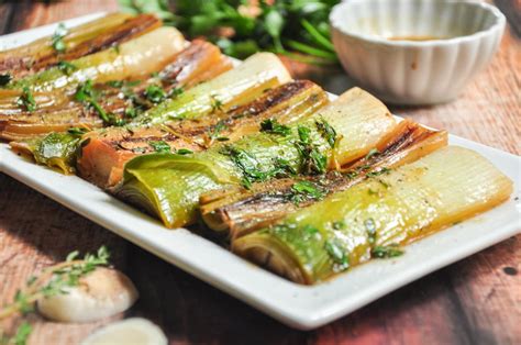 How does Slowly Braised Leeks fit into your Daily Goals - calories, carbs, nutrition