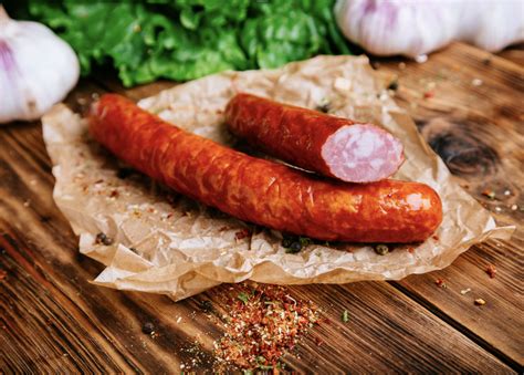 How does Smoked Sausage Link (57566.0) fit into your Daily Goals - calories, carbs, nutrition