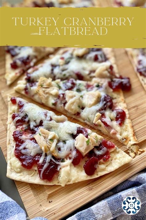 How does Smoked Turkey Cranberry Flatbread fit into your Daily Goals - calories, carbs, nutrition