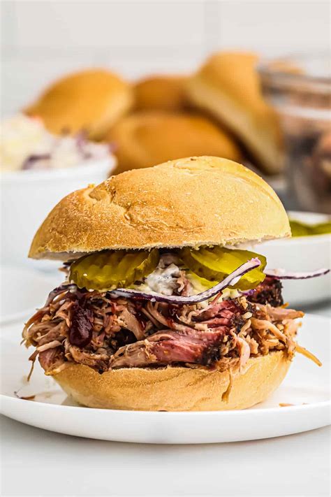 How does Smokehouse Pulled Pork Sandwich fit into your Daily Goals - calories, carbs, nutrition