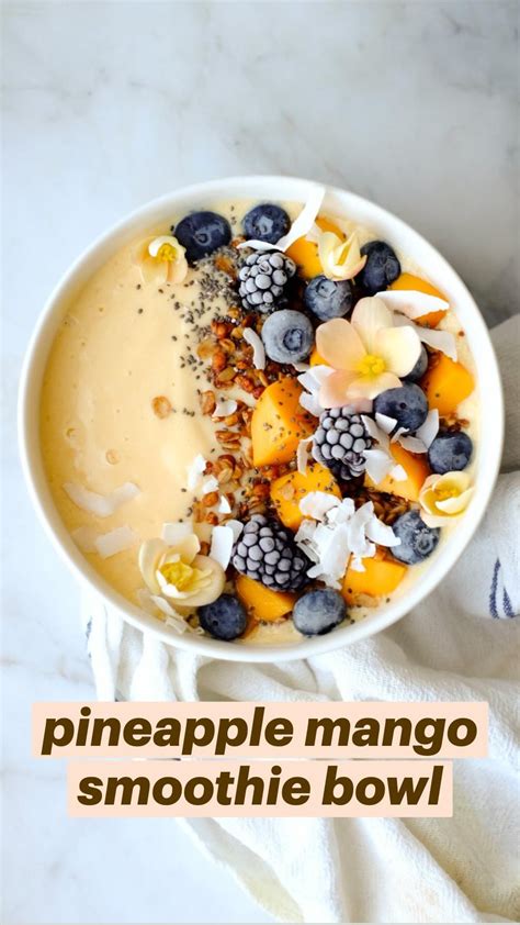 How does Smoothie Bowl Mango Pineapple fit into your Daily Goals - calories, carbs, nutrition