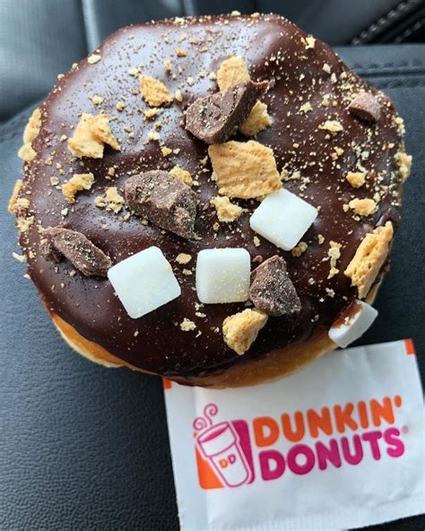 How does Smores Donut fit into your Daily Goals - calories, carbs, nutrition
