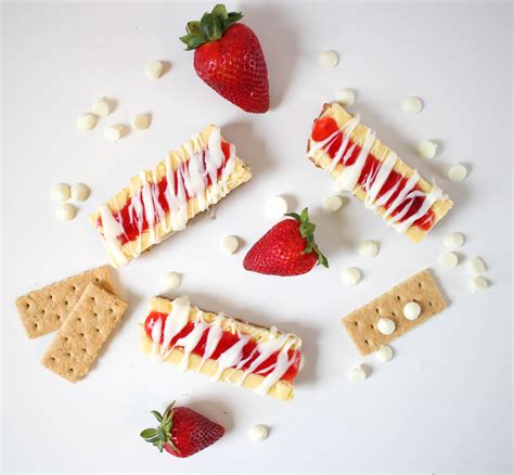 How does Snack Bars - Strawberry Cheesecake fit into your Daily Goals - calories, carbs, nutrition