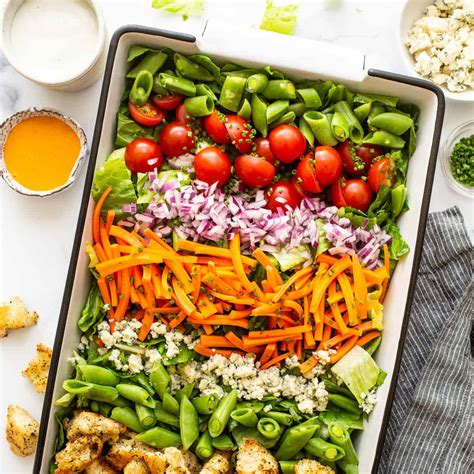 How does Snack Cup Garden Salad fit into your Daily Goals - calories, carbs, nutrition