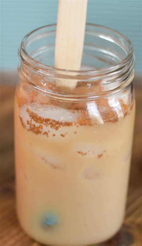 How does Snickerdoodle Cold Brew (12 oz) fit into your Daily Goals - calories, carbs, nutrition