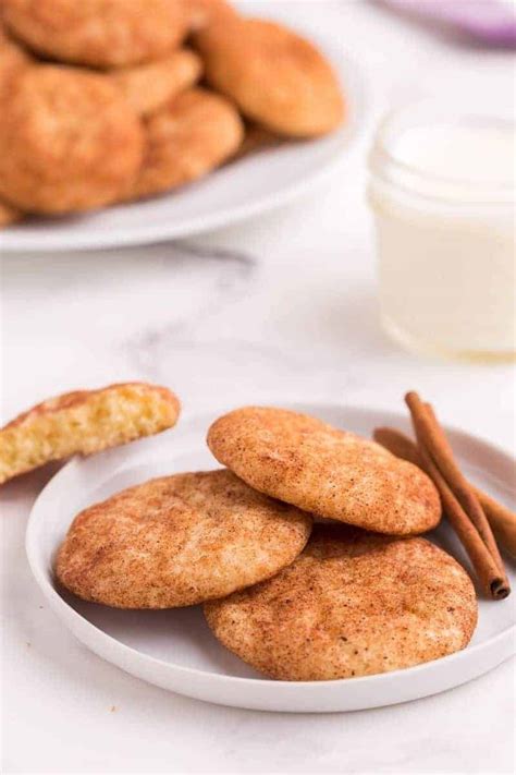 How does Snickerdoodles fit into your Daily Goals - calories, carbs, nutrition