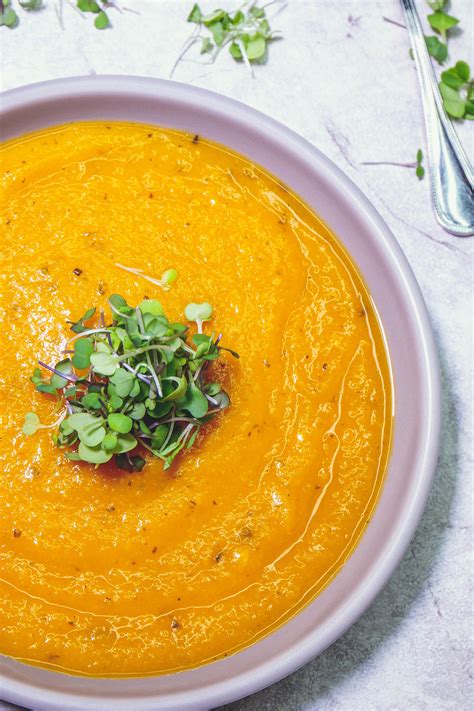 How does Soup Butternut Squash Bisque 4 oz fit into your Daily Goals - calories, carbs, nutrition