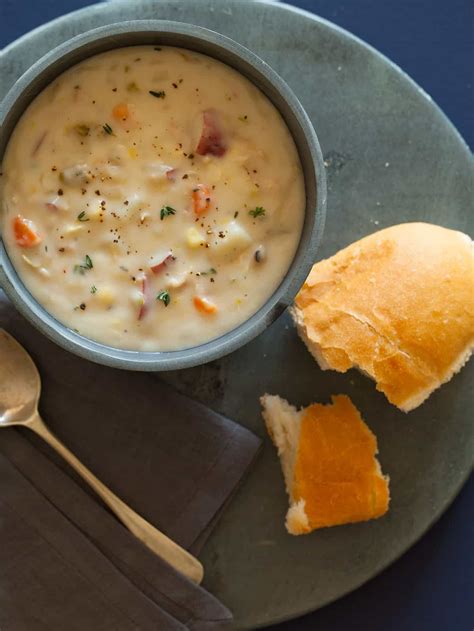 How does Soup Chowder New England Clam Bacon 12 oz fit into your Daily Goals - calories, carbs, nutrition