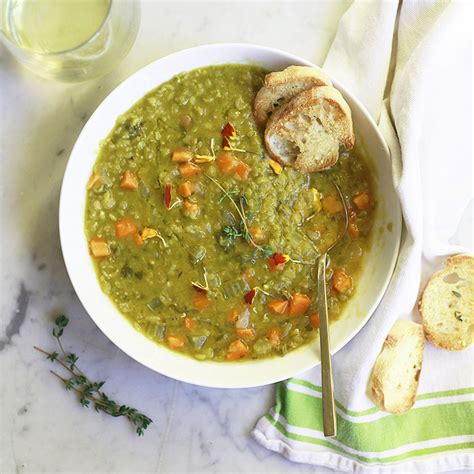 How does Soup Split Pea Vegetarian 6 oz fit into your Daily Goals - calories, carbs, nutrition