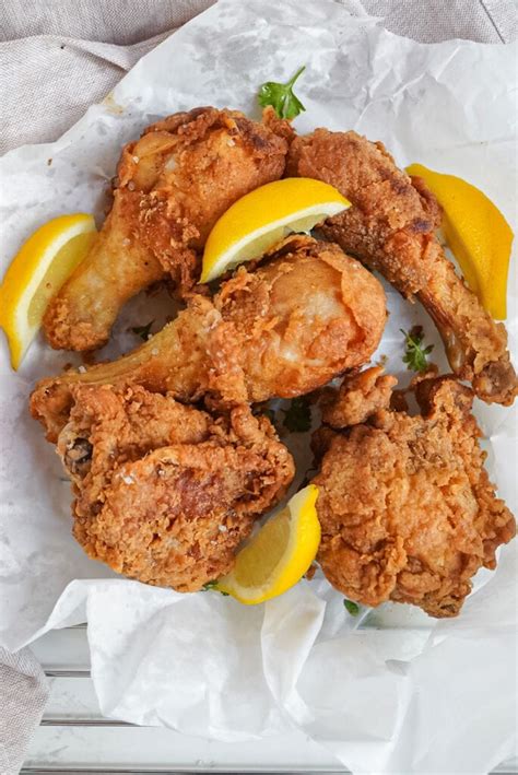 How does Southern Fried Chicken (1) fit into your Daily Goals - calories, carbs, nutrition