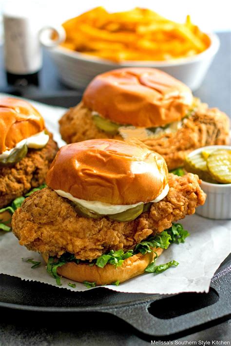 How does Southern Style Crispy Chicken Sandwich fit into your Daily Goals - calories, carbs, nutrition