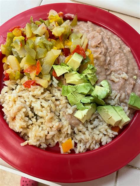 How does Southwest Brown Rice & Black Bean Salad, Spicy Salsa Dressing fit into your Daily Goals - calories, carbs, nutrition