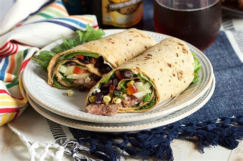 How does Southwest Steak Wrap fit into your Daily Goals - calories, carbs, nutrition