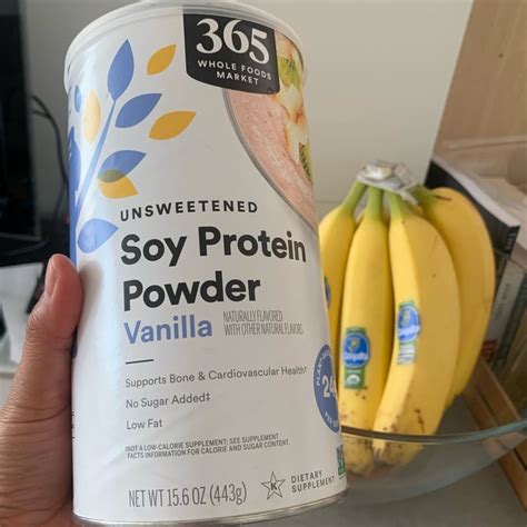 How does Soy Protein - Vanilla fit into your Daily Goals - calories, carbs, nutrition