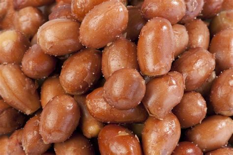 How does Spanish Peanuts fit into your Daily Goals - calories, carbs, nutrition