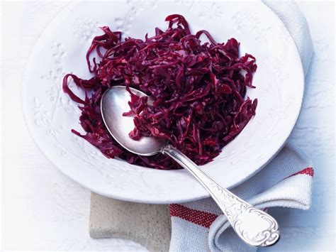 How does Spiced Red Cabbage fit into your Daily Goals - calories, carbs, nutrition