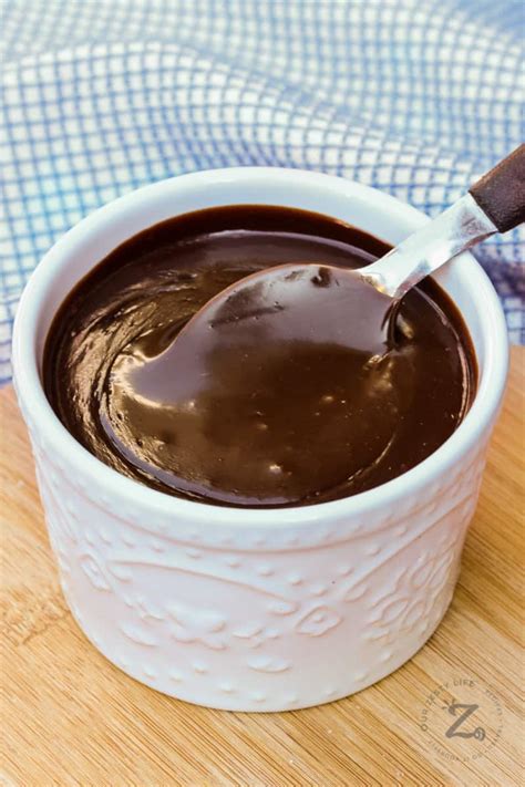 How does Spicy Chocolate Sauce fit into your Daily Goals - calories, carbs, nutrition